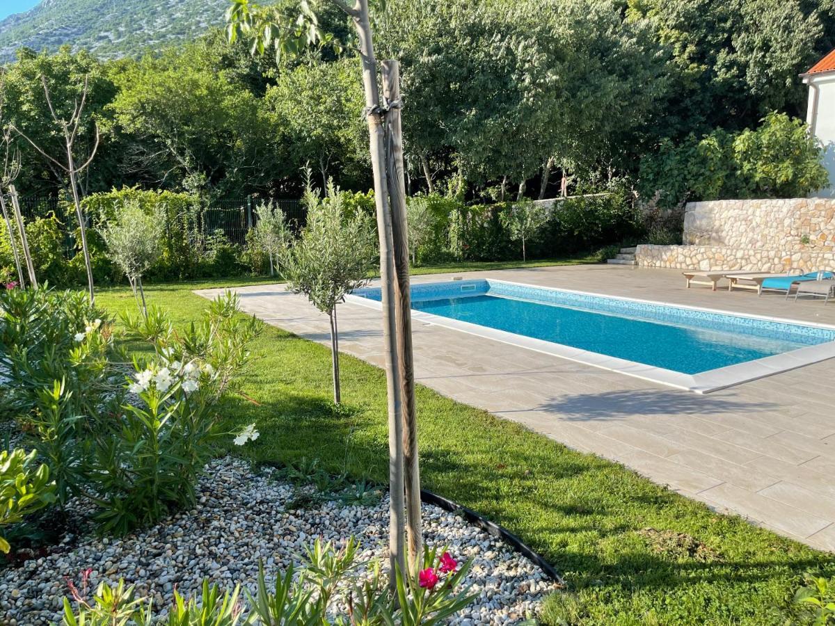 Art House 1800 Villa Tribalj  Buitenkant foto